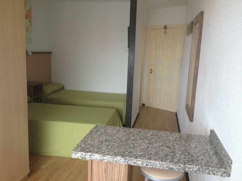 بلايا ديل إنغلز Apartamentos Koka المظهر الخارجي الصورة