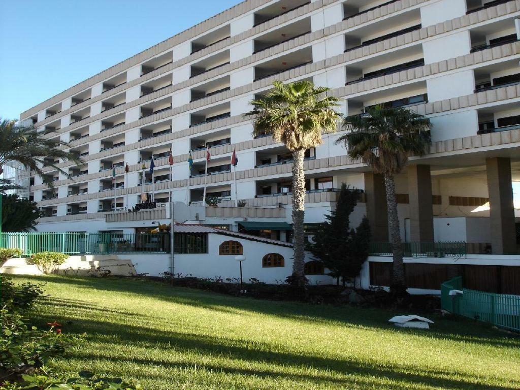 بلايا ديل إنغلز Apartamentos Koka المظهر الخارجي الصورة